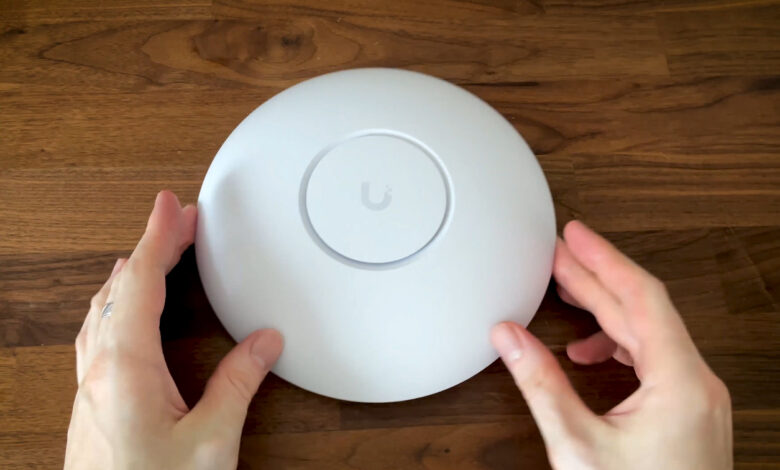 I was wrong. MLO is now available on the Ubiquiti U7 Pro and I tested it! – MBReviews